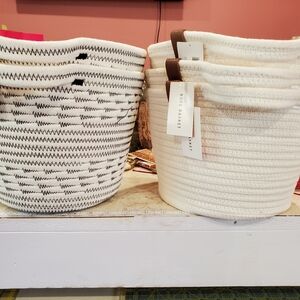 Nwt rope baskets